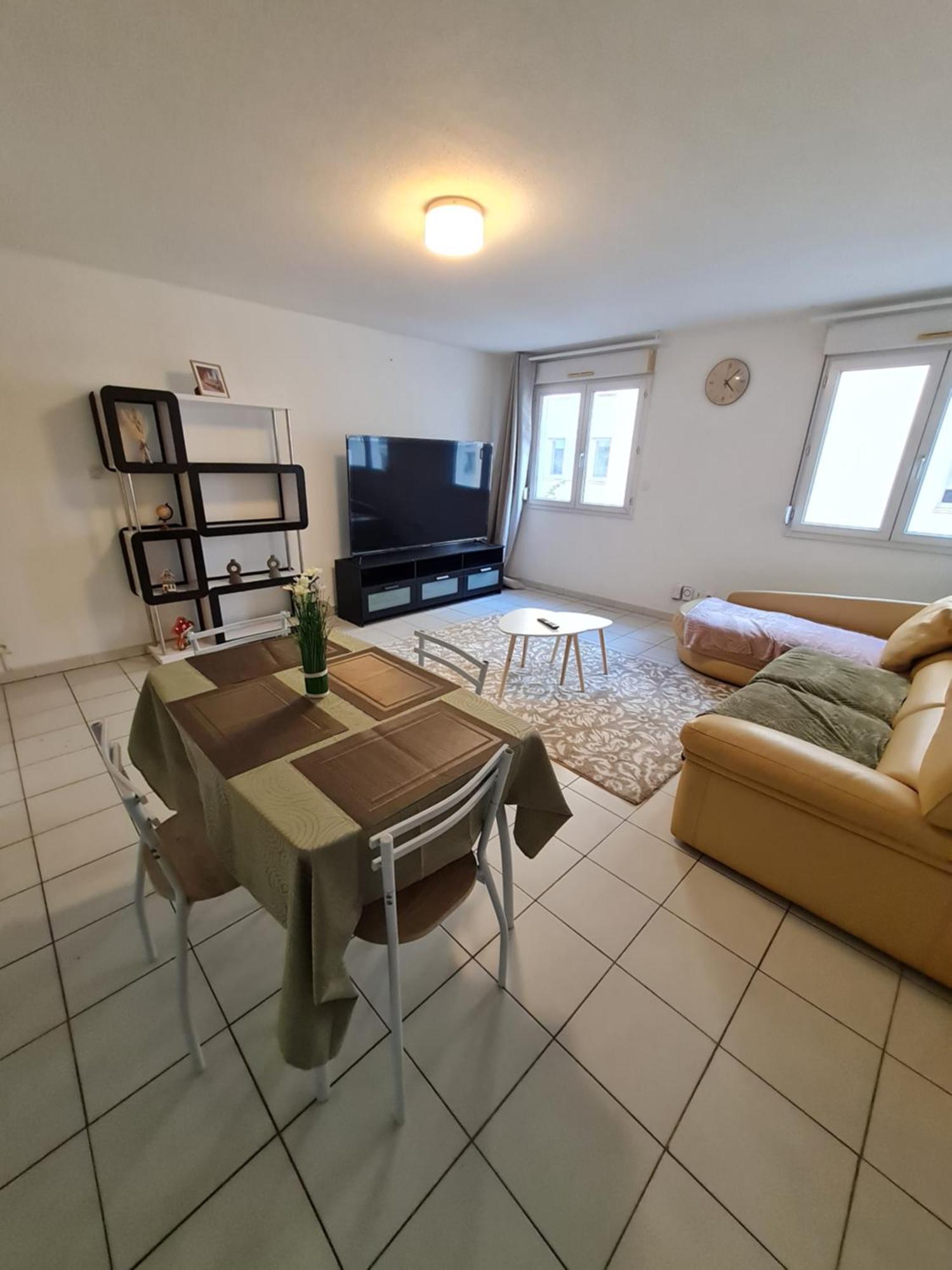 Apartment Escale En - T2 Lumineux Gare Centre-ville Montpellier